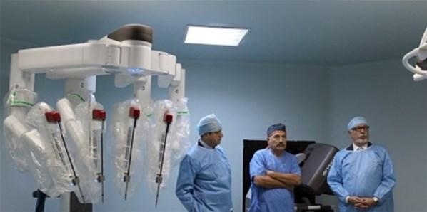 İstanbul Üniversitesinde robotik cerrahi dönemi