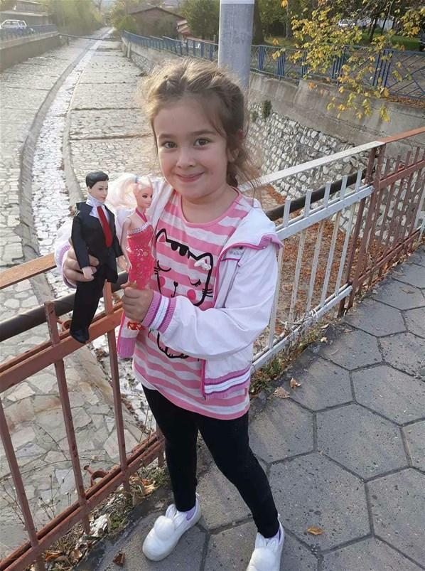 Bulgaristanda 7 yaşındaki Tük kızı ağzı bantlı halde ölü bulundu