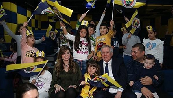 Aziz Yıldırım, ailesiyle birlikte Fenerbahçe Düşyeri Deneyim Kulübü etkinliğine katıldı