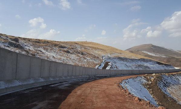 İran sınırındaki duvarın yarısı tamamlandı