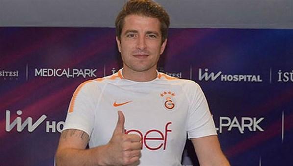 Fransız futbolcu Galatasaraydan ayrılıyor