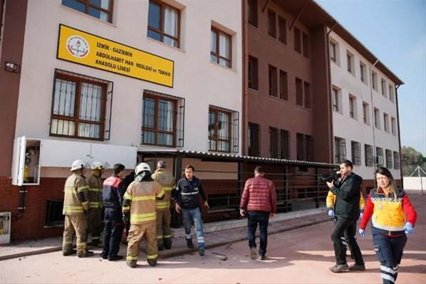 İzmirde doğalgaz patlaması: Yaralılar var