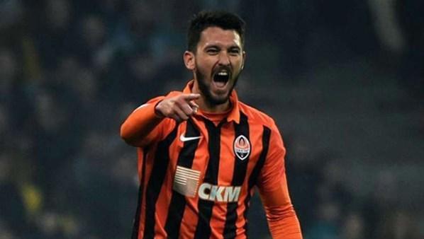 Beşiktaşın yeni golcüsü canlı yayında açıklandı