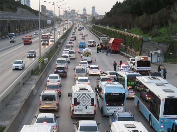Maltepede trafik kazası: 1 ölü