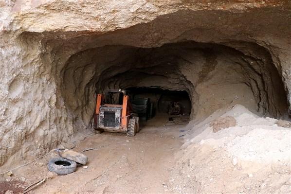 Teröristlerin Afrin merkezindeki tünelleri görüntülendi