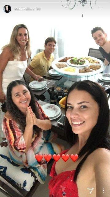 Metin Hara sevgilisi Adriana Limayı ailesiyle tanıştırdı