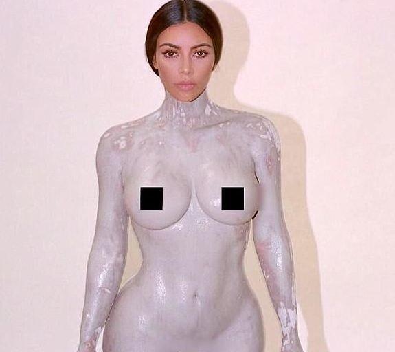 Kim Kardashianın çıplak paylaşımına Demet Akalından tepki