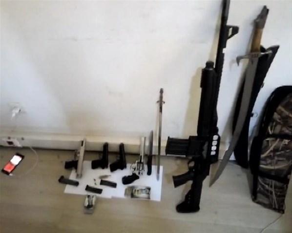 Uzun namlulu silahlarla saldırdılar