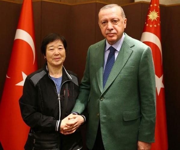 Cumhurbaşkanı Erdoğan, Aylanın kahramanı ile buluştu