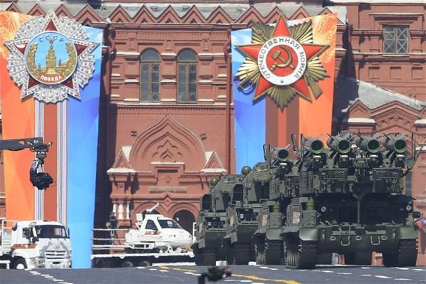 Rusya, 9 Mayıs Zafer Gününü böyle kutladı