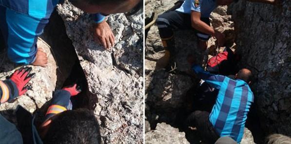 Mersin’de kayaların arasında sıkışan kızı itfaiye böyle kurtardı