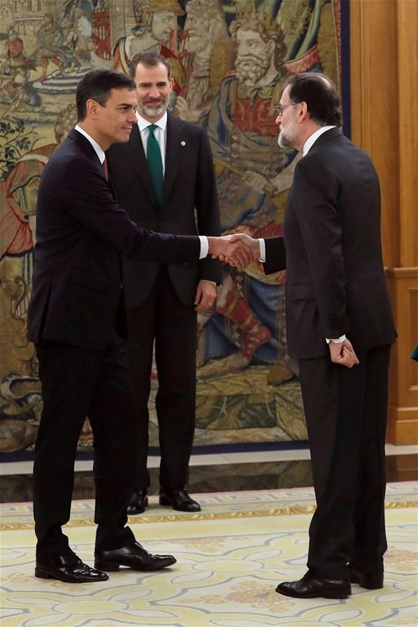 İspanyanın yeni başbakanı Sanchez yemin etti