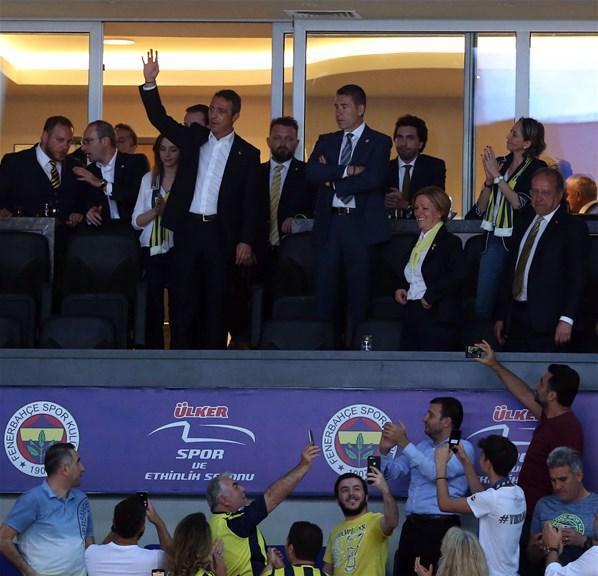Fenerbahçe Doğuş, TOFAŞı farka boğdu