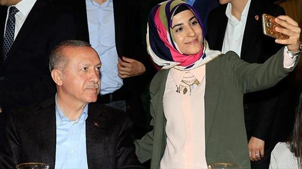 Cumhurbaşkanı Erdoğan Külliyede gençleri ağırladı