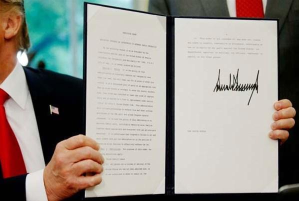 ABD Başkanı Trump kararnameyi imzaladı
