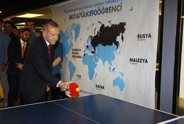 Cumhurbaşkanı Erdoğan, Tayyip amca çaya bekleriz pankartına kayıtsız kalmadı
