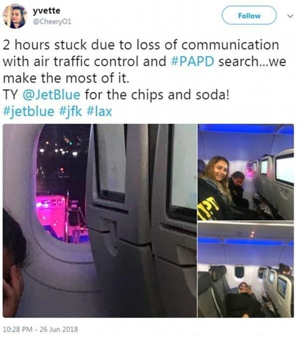 Yolcu uçağında şok Uçağın etrafı sarıldı