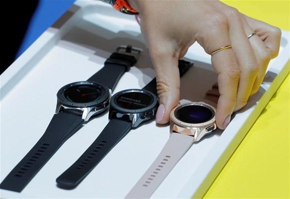 Samsung Galaxy Watch tanıtıldı