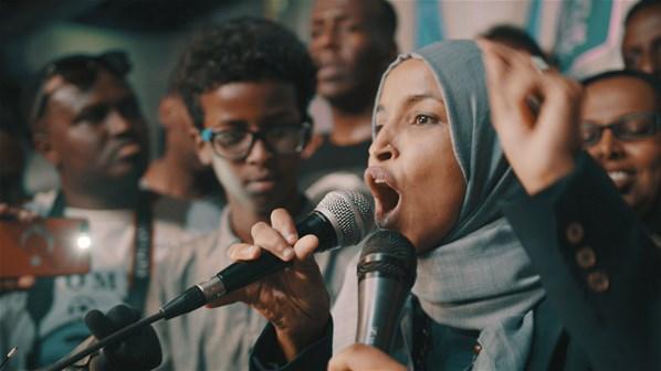 ABDde Somalili Müslüman kadın seçimi kazandı, Türk bayrağı dikkat çekti
