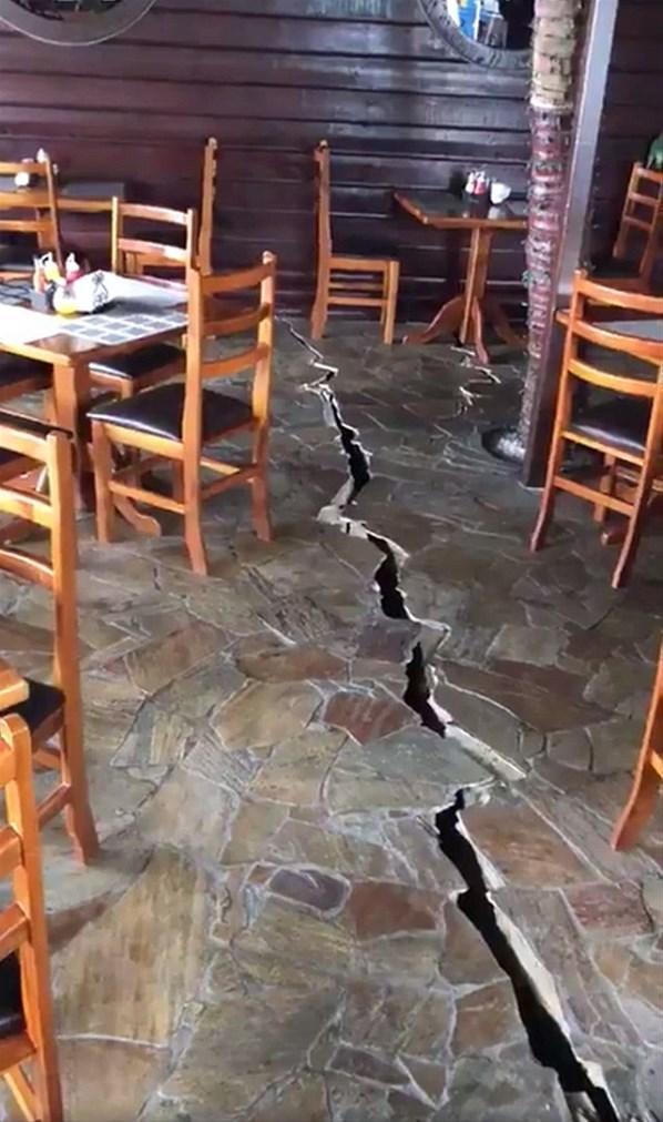 Venezuelada 7 büyüklüğünde deprem
