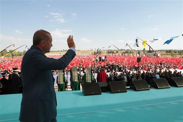 Cumhurbaşkanı Erdoğandan Malazgirtte çok önemli mesaj