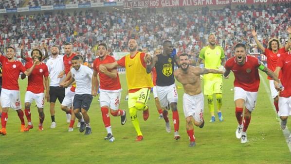 Antalyaspordan müthiş geri dönüş
