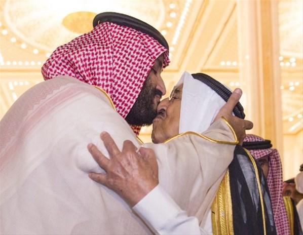 Suudi Prens Kuveyt Emirini böyle öptü