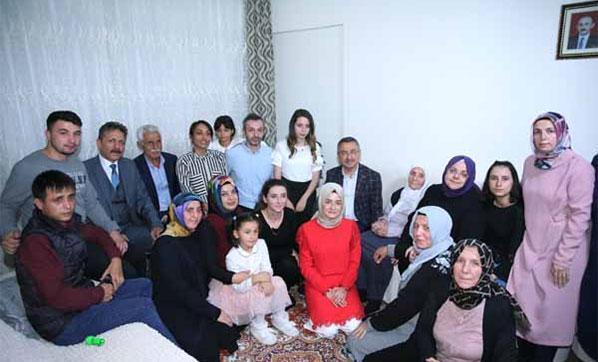 Cumhurbaşkanı Yardımcısı Oktaydan şehit ailesine ziyaret
