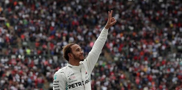 F1de şampiyon Lewis Hamilton