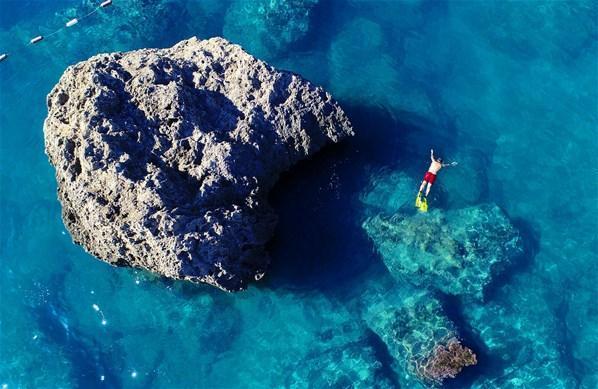 Antalyada turistler denize doymuyor