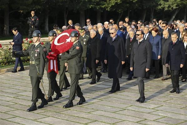 Atatürkü saygıyla anıyoruz