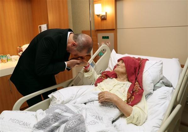 Cumhurbaşkanı Erdoğan, Nazmiye Nineyi ziyaret etti