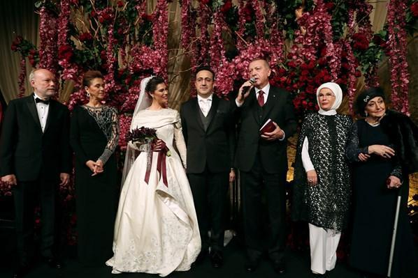 Cumhurbaşkanı Erdoğan İlker Aycının düğününe katıldı