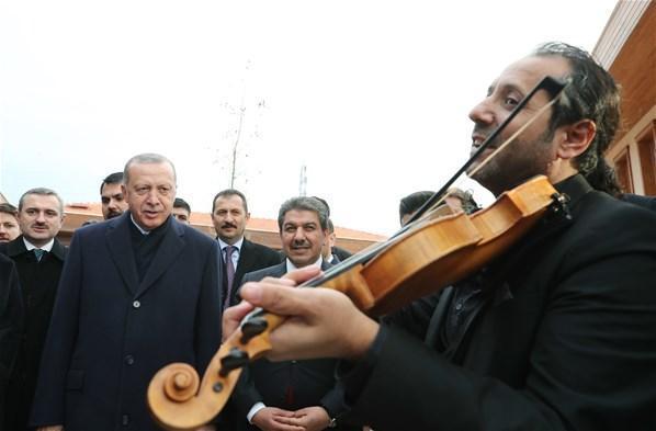 Cumhurbaşkanı Erdoğan, 15 Temmuz Millet Bahçesini gezdi