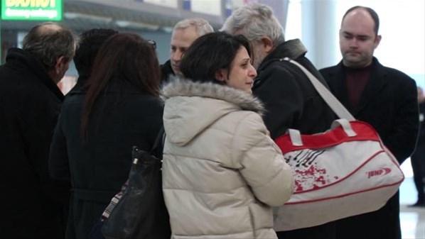Ukraynada öldürülen kızların cenazeleri Türkiyeye gönderildi