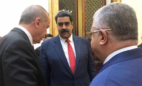 Maduronun yardımcısından Çoruma altın ziyareti