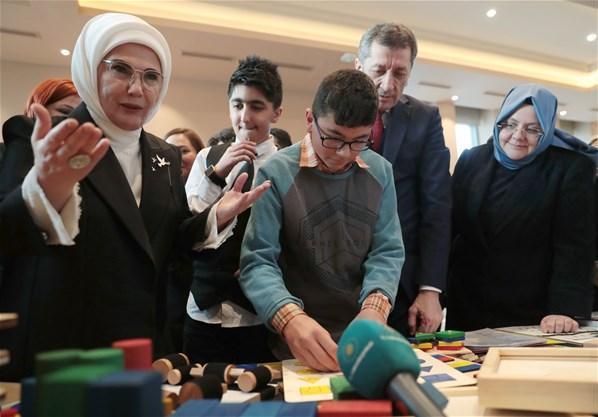 Emine Erdoğan: Eğitim tek bir formüle sığdırılamaz