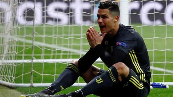 Ronaldo çıldırdı İlk kez uygulanan VAR sistemi dev maçlara damga vurdu