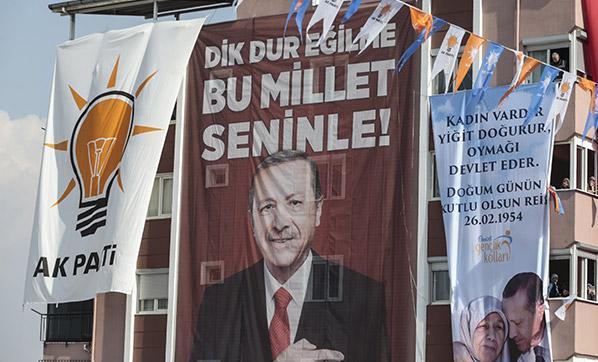 Cumhurbaşkanı Erdoğandan sert tepki: Adayların fotoğrafları var ama partinin logosu yok