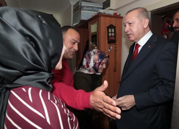 Cumhurbaşkanı Erdoğan çay davetini reddetmedi