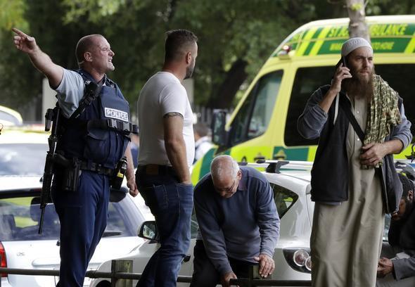 Yeni Zelandada iki camiye silahlı saldırı Çok sayıda ölü ve yaralı var