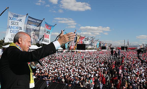 Cumhurbaşkanı Erdoğan: Emniyete sordum, alanda 450 bin kişi var