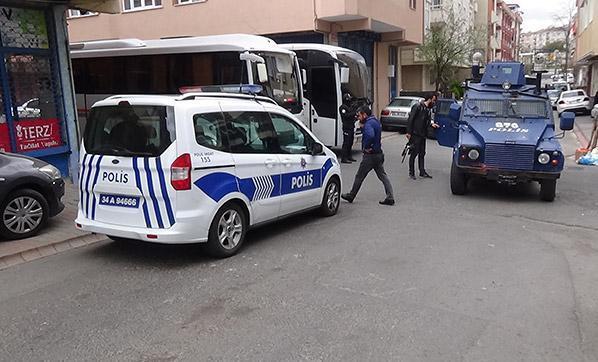 Taşlı sopalı kavga Yaralılar var