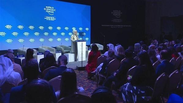 Emine Erdoğan, Dünya Ekonomik Forumunda konuştu