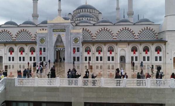 Büyük Çamlıca Camisinin resmi açılışı bugün yapılacak