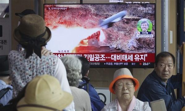 Kuzey Kore füzeleri peş peşe ateşledi