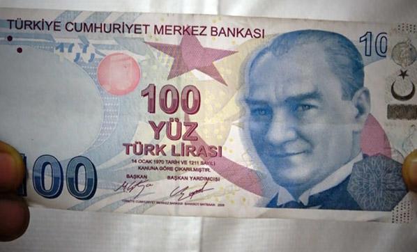 100 liralık banknot görenleri şaşırttı