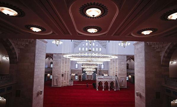 Başkentin üçüncü büyük camisinin resmi açılışı yapıldı