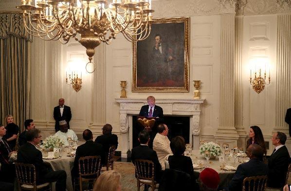 ABD Başkanı Donald Trump, Beyaz Sarayda iftar verdi