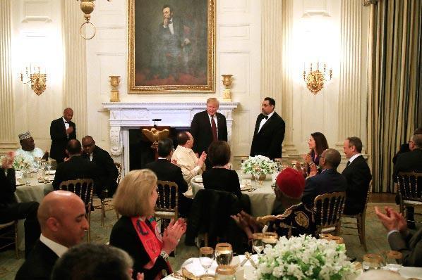 ABD Başkanı Donald Trump, Beyaz Sarayda iftar verdi
